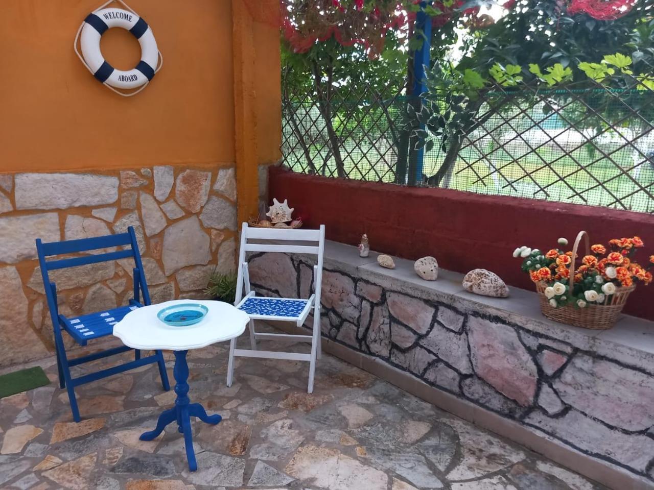 Vila Gjoka Химара Экстерьер фото